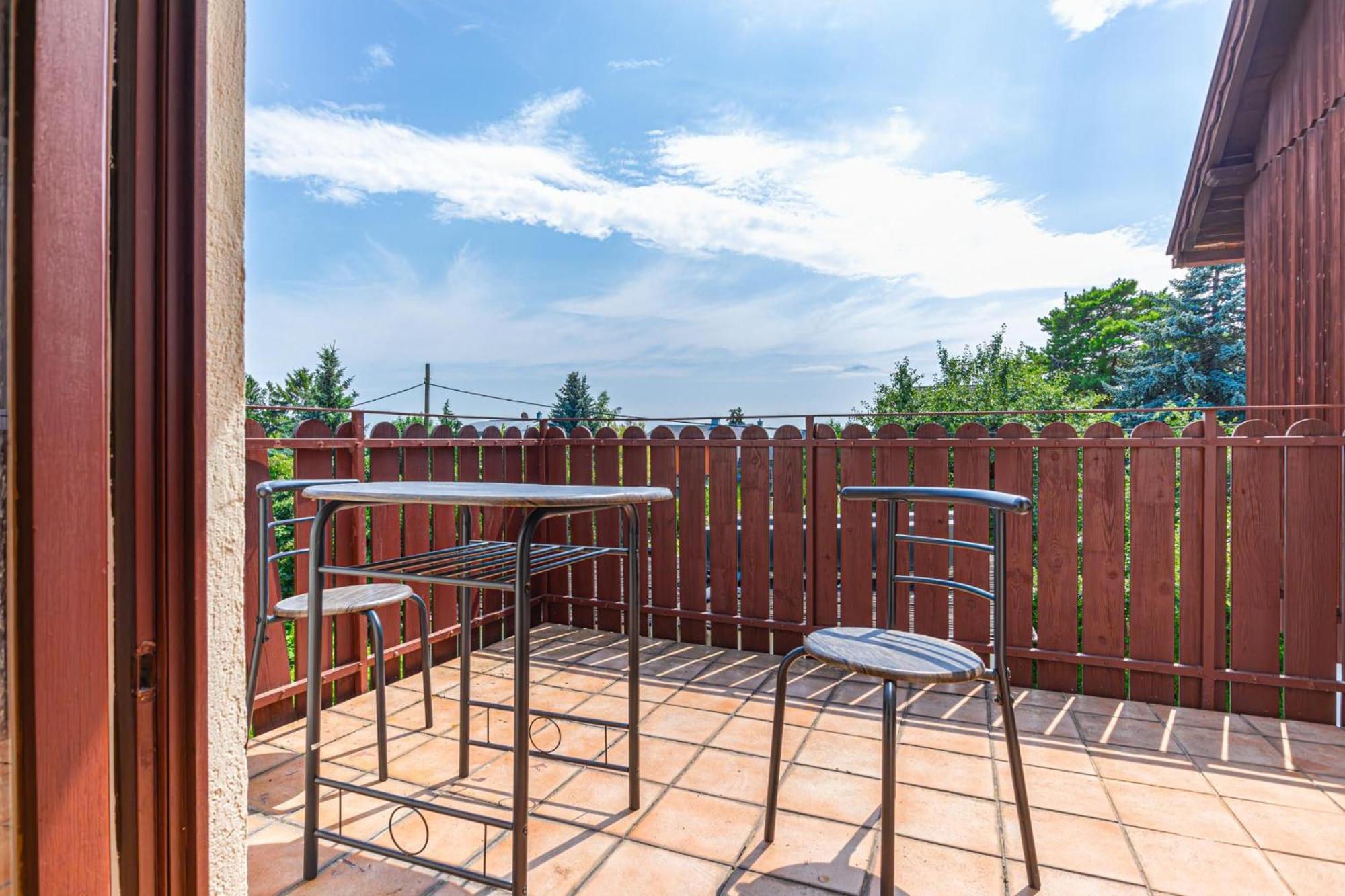 Comfy Rooms In Shared Villa With Terrace And Garden เวียนนา ภายนอก รูปภาพ